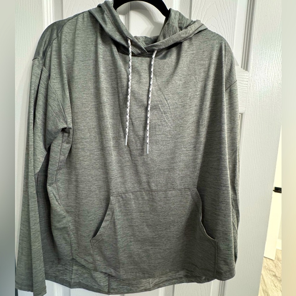 NWOT Eddie Bauer pullover